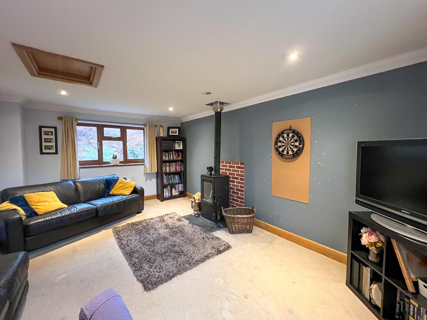 Garreg Road, Pontycymer, Bridgend County Borough, CF32 8EL